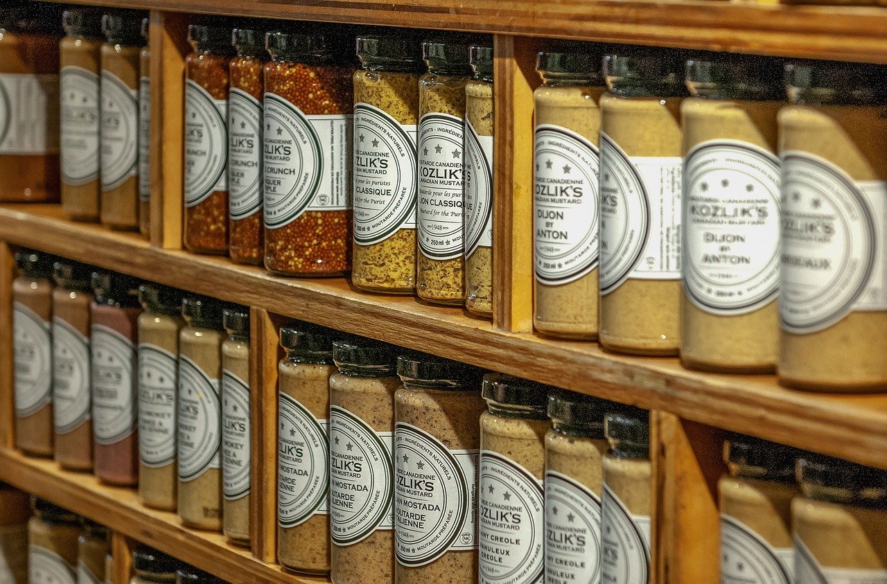 Shelf store